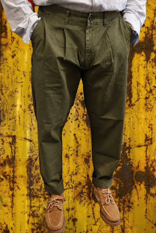 Impure pantalone verde