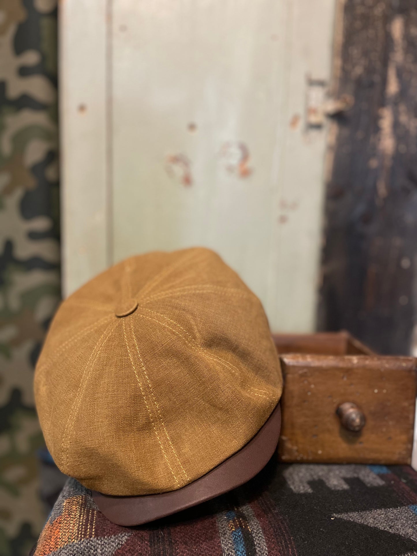 Coppola Hatteras Waxed Contrast