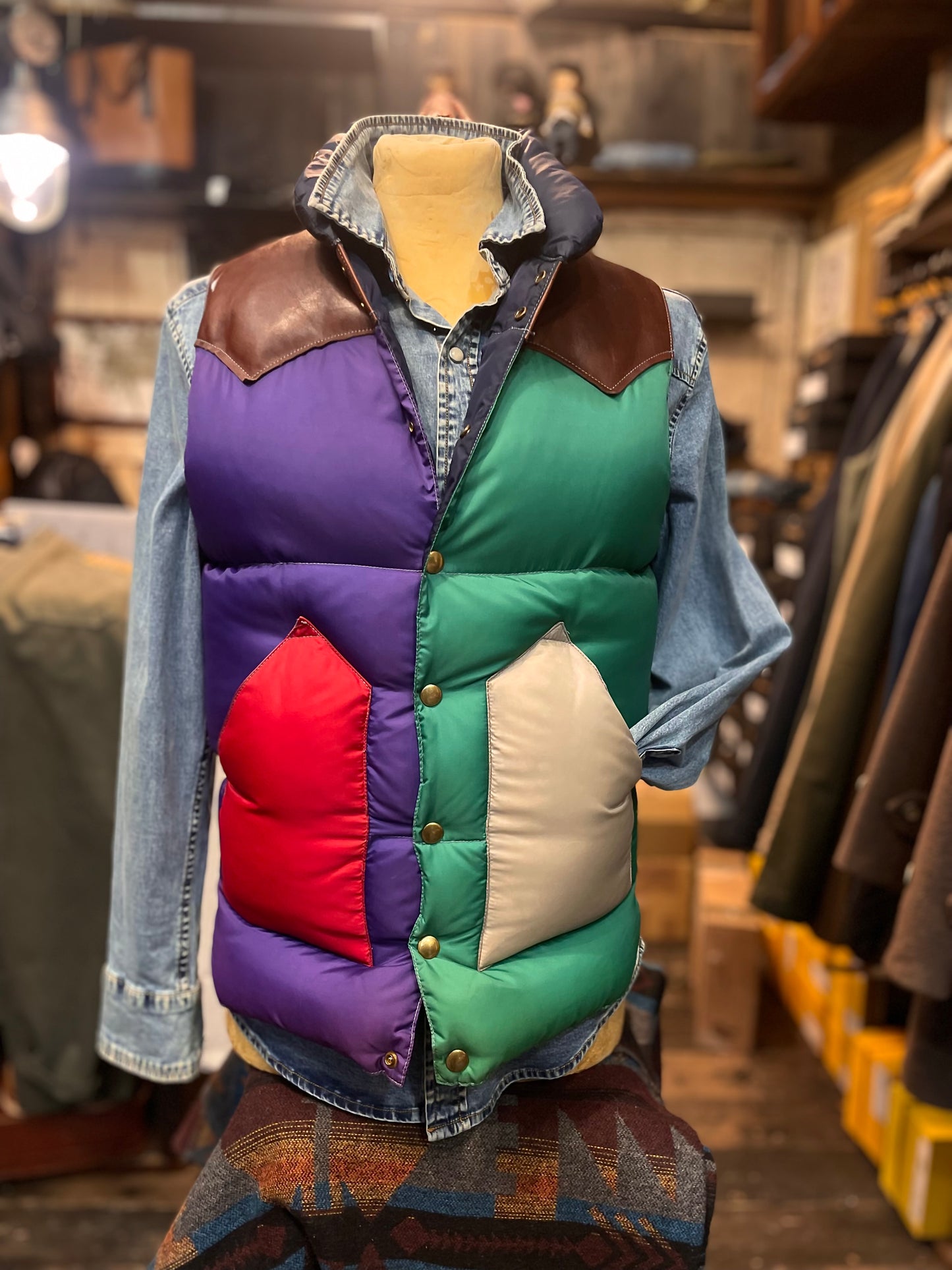 Rocky mountain vest x Beams