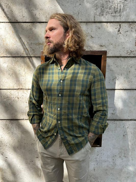 Deperlu’ ‘’ Simon’’