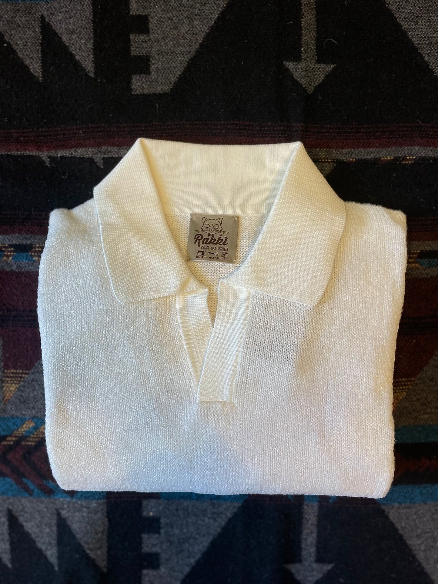 Polo scollo a ‘’V’’