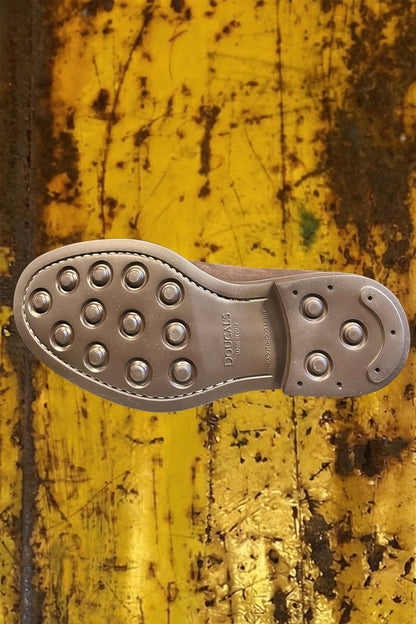Doucal's Stringata in suede marrone "terre"